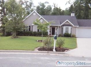 511 Crystal Hill Ct, Mc Leansville, NC 27301