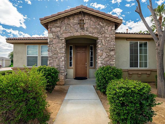4th image of 82729 Kyle Dr