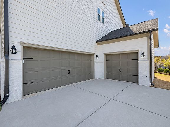 2nd image of 408 Pendennis Park Pl