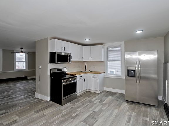 5th image of 47 Maple Avenue