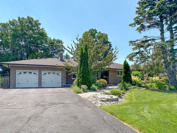 276 Park Rd N, Oshawa, ON L1J 4M1