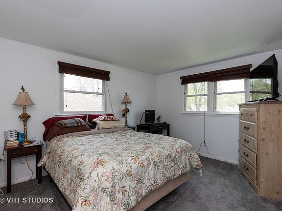 5th image of 33323 N Valley View Dr