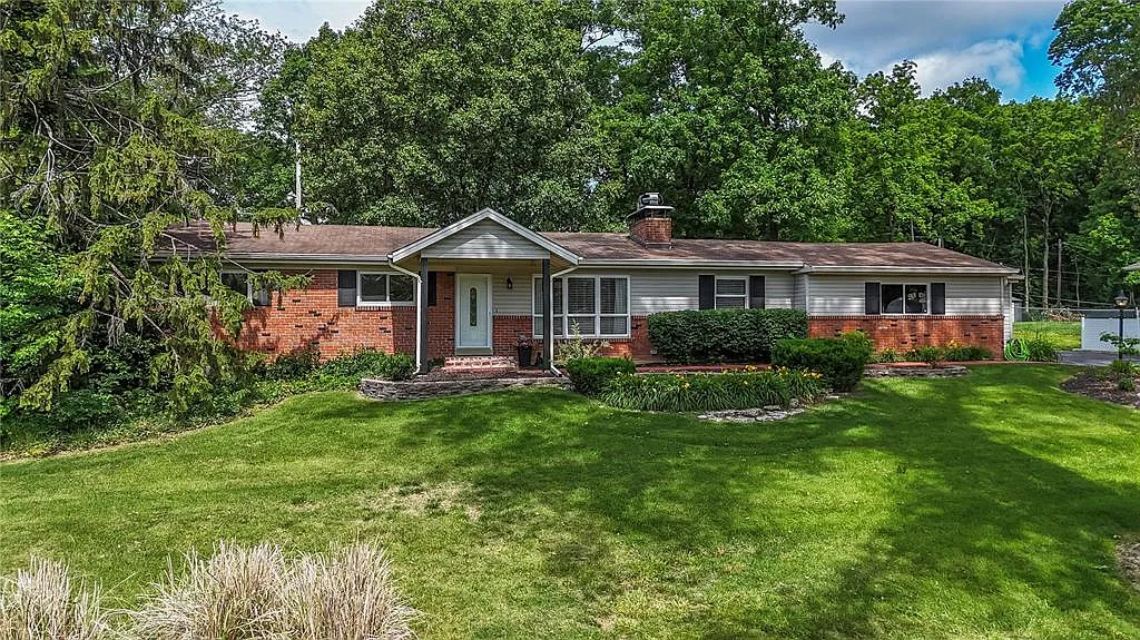 6 Fawnwood Dr photo 1
