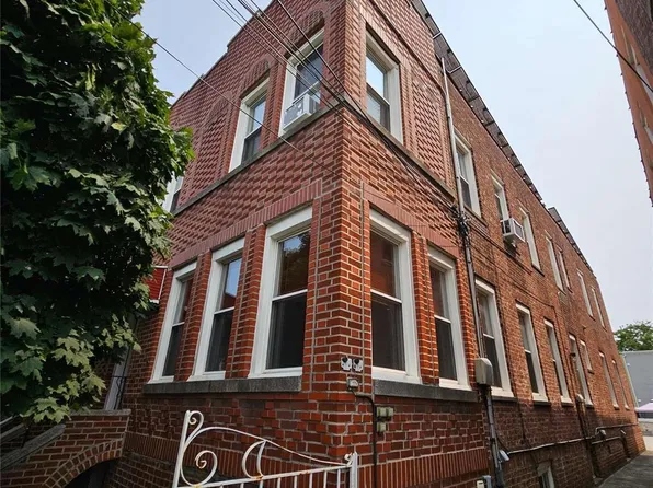 78-20 67th Drive, Middle Village, NY 11379