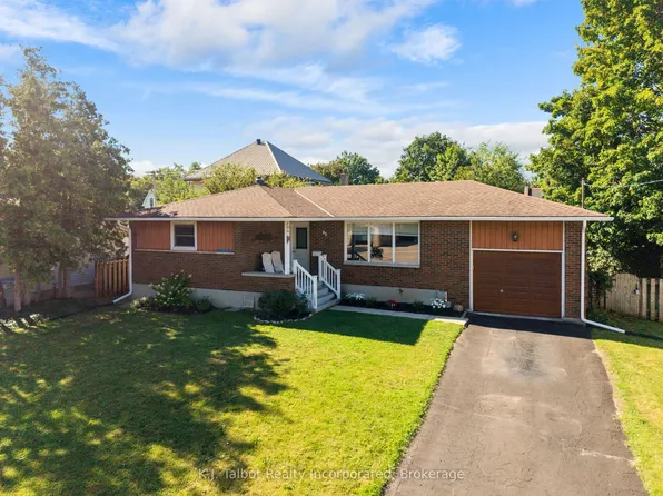 85 Picton St W, Goderich, ON N7A 2C4
