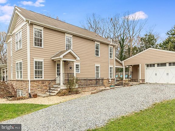 4th image of 13304 Brookcrest Ct