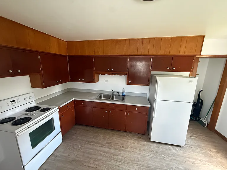 2242 Wilding Ave — Photo 16