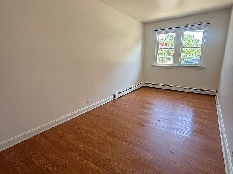 150 Harrison St #1 — Photo 9