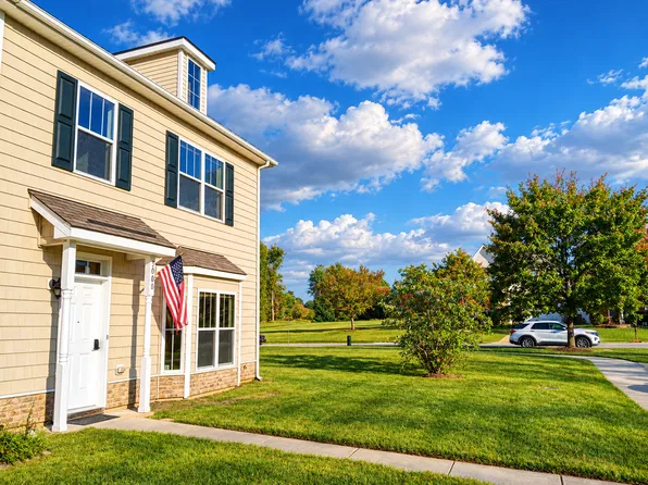 3000 Peppers Point, Toano, VA 23168