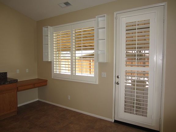 5th image of 11606 La Paz St
