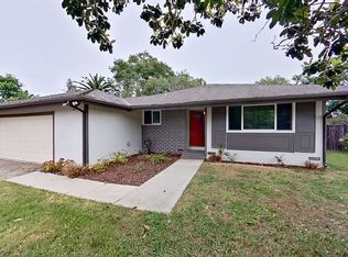 114 Saint Albans Pl, Goleta, CA 93117