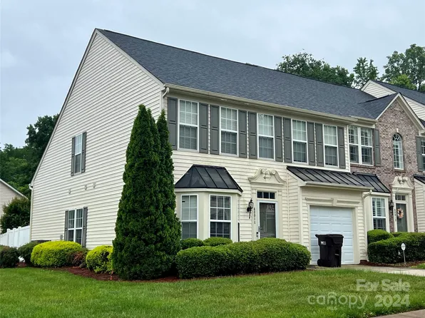 6001 Boathouse Ln Unit A, Cramerton, NC 28032
