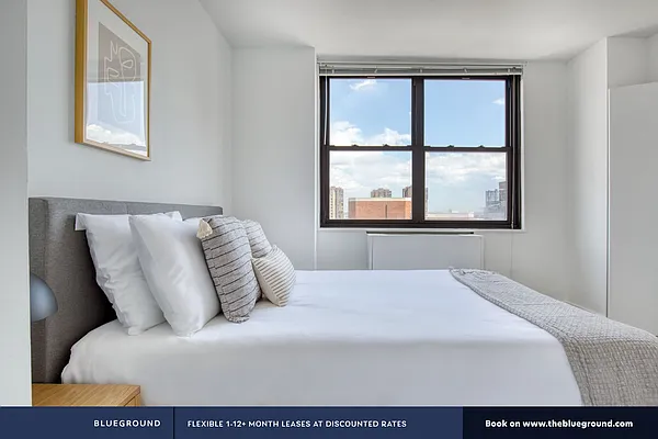 Rented by The Blueground | media 12