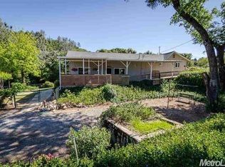 8168 Prospect St, Mokelumne Hill, CA