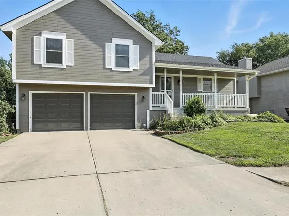 414 Regency Park St, Kearney, MO 64060