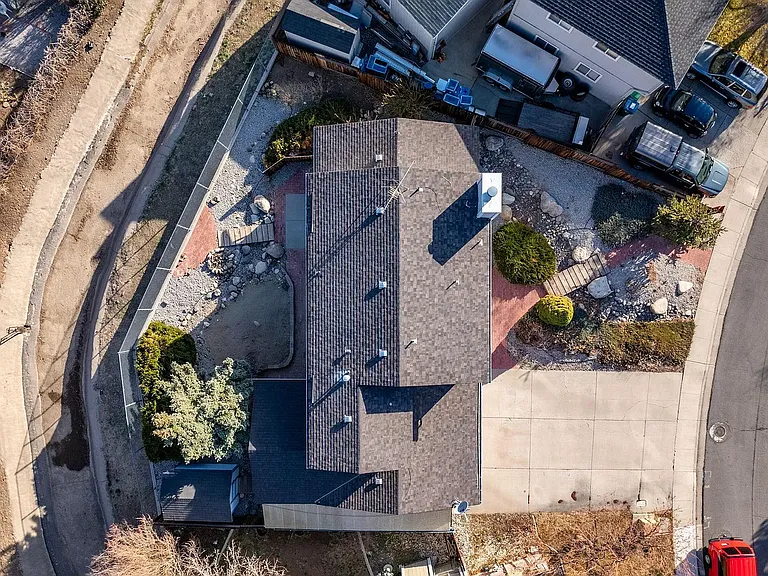 2170 Cobblestone Ct — Photo 9