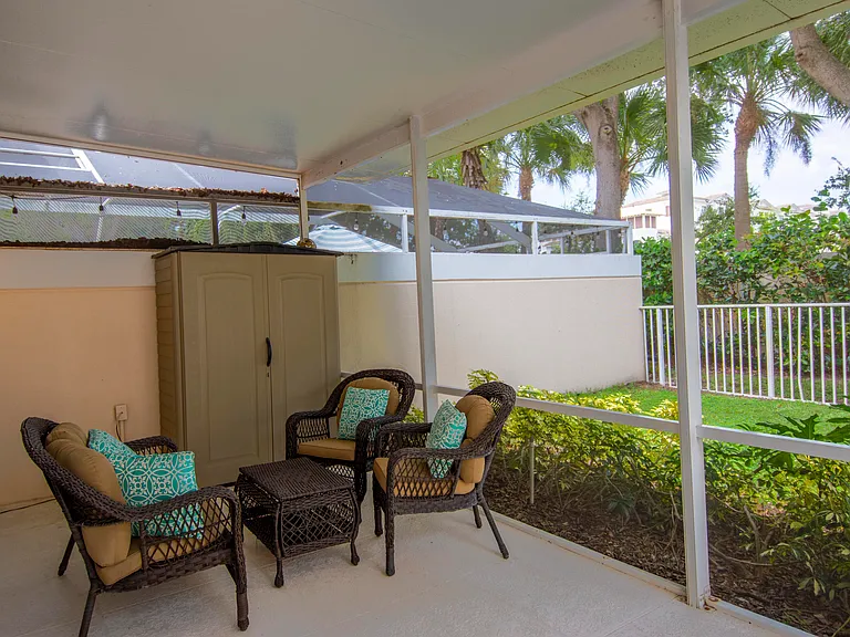 504 Capistrano Dr — Photo 34