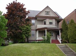 1811 E 2nd St, Duluth, MN 55812