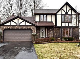 461 Rambling Rd, East Amherst, NY 14051