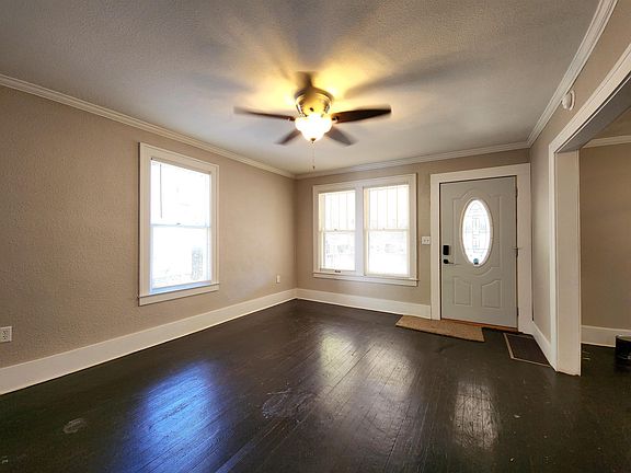 2nd image of 2129 2nd St
