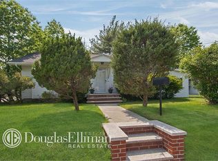 1 Woodbury Way, Syosset, NY 11791