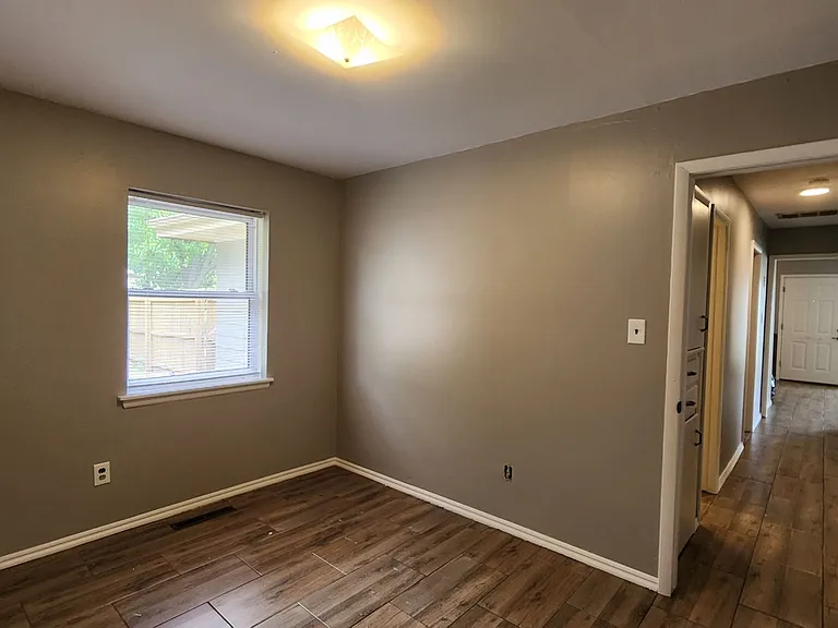 6408 NW 23rd St — Photo 14