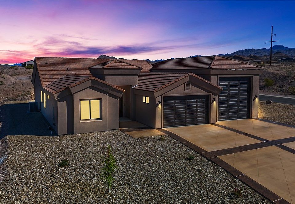 1st image of 3105 Canyon De Chelly Drive