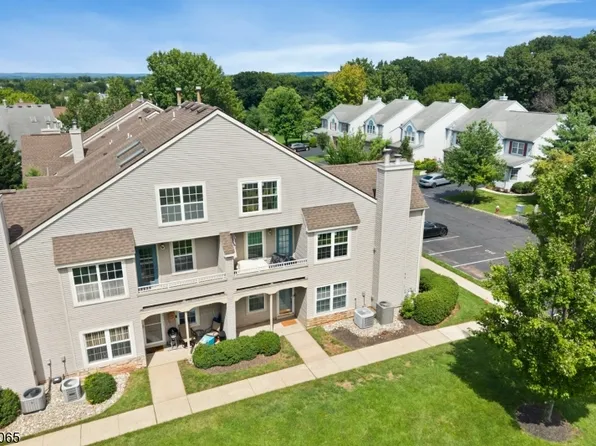 2501 Vroom Dr #2501, Bridgewater, NJ 08807