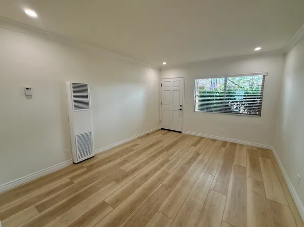 1519 Armacost Ave APT 5, Los Angeles, CA 90025