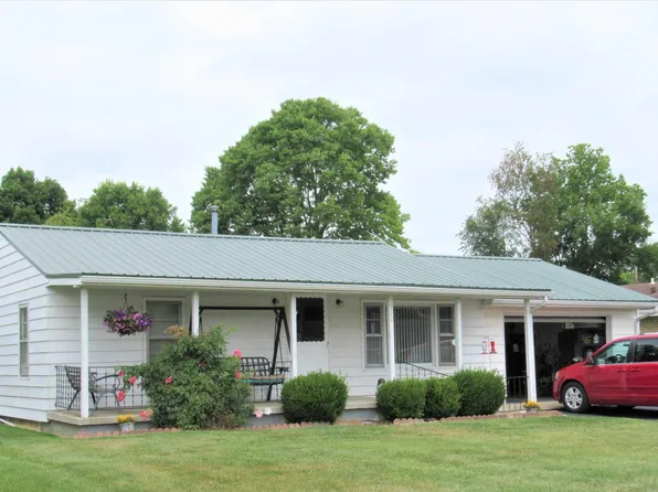 902 W 17th St, Marion, IN 46953