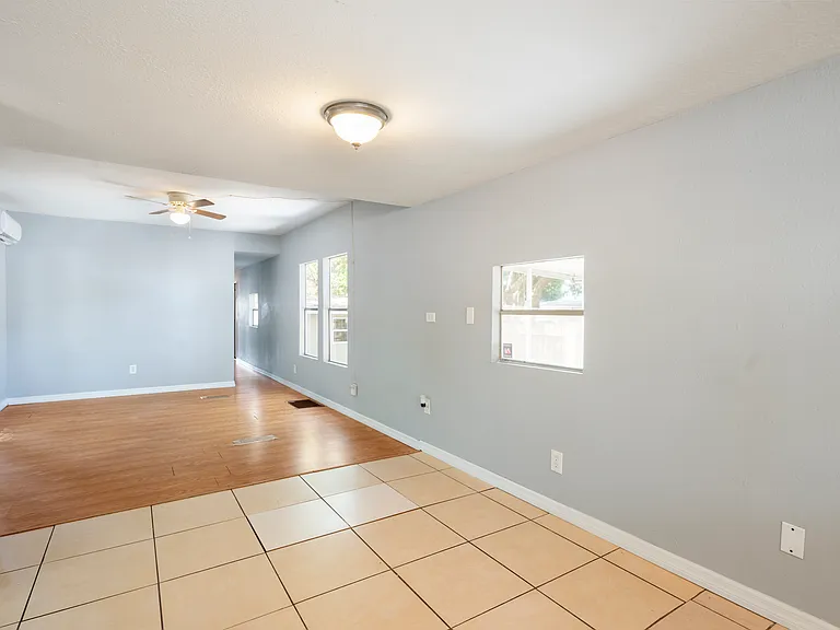 4235 Memphis Ave — Photo 17