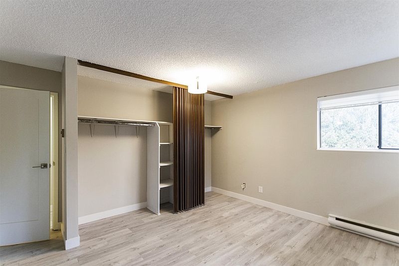 Surrey Townhouse for rent - 2 Bedrooms — photo 4