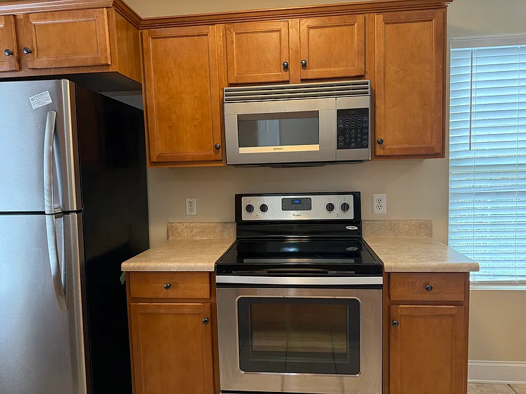 235 Tamarack Dr — Photo 7