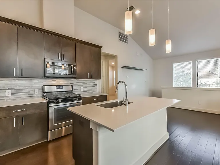 3206 N Macgregor Way #A — Photo 13