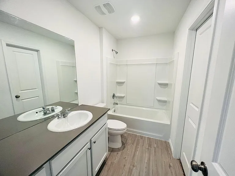 2505 Sweet Olive — Photo 11
