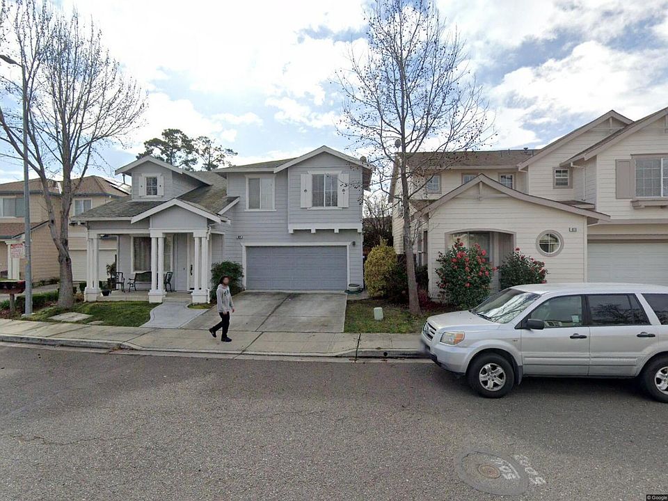 1st image of 922 Baines St