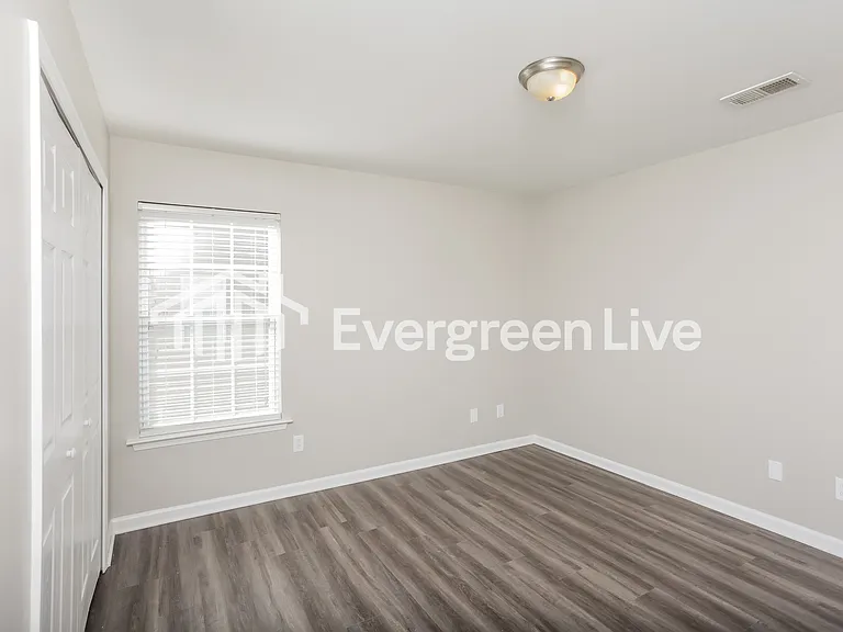 140 Pacific Ave — Photo 7