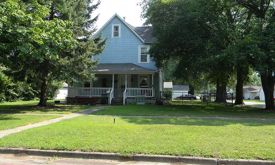 1st image of 597 W Washington St