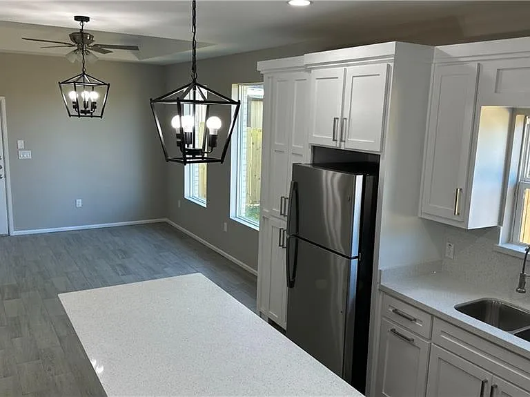 3711 Chapa Ave — Photo 5