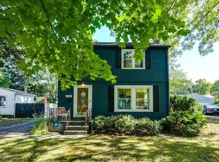 2701 Overbrook Rd, Cuyahoga Falls, OH 44221