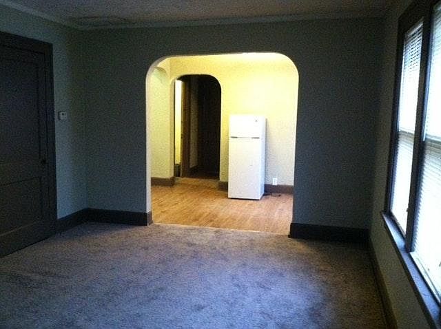 1st image of 1222 Auburn Ct APT 3