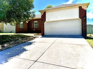 3445 S Brunswick Ave, Springfield, MO 65809