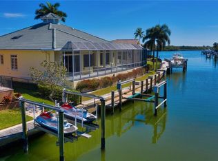 2370 Snook Dr, Naples, FL 34102