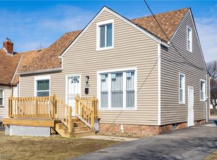 15807 Westview Ave, Cleveland, OH 44128