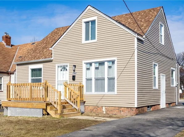 15807 Westview Ave, Cleveland, OH 44128