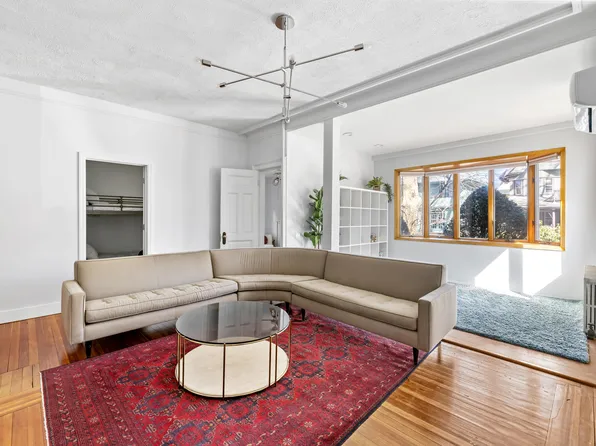 484 Argyle Road image 1 of 12