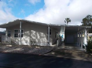212 Palm Meadows Dr, Eustis, FL 32726