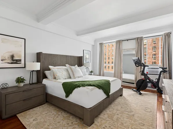 350 West 57th Street image 4 of 5