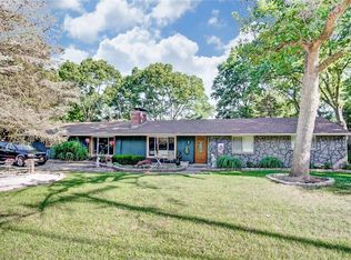6137 Mad River Rd, Dayton, OH 45459