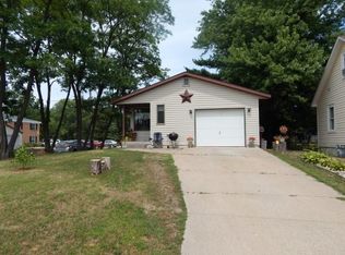 2632 Dixon St, Stevens Point, WI 54481